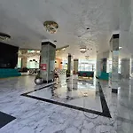 No 906a White Titanic By Endless Summer - Premium Sea View *