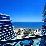 No 906a White Titanic By Endless Summer - Premium Sea View *
